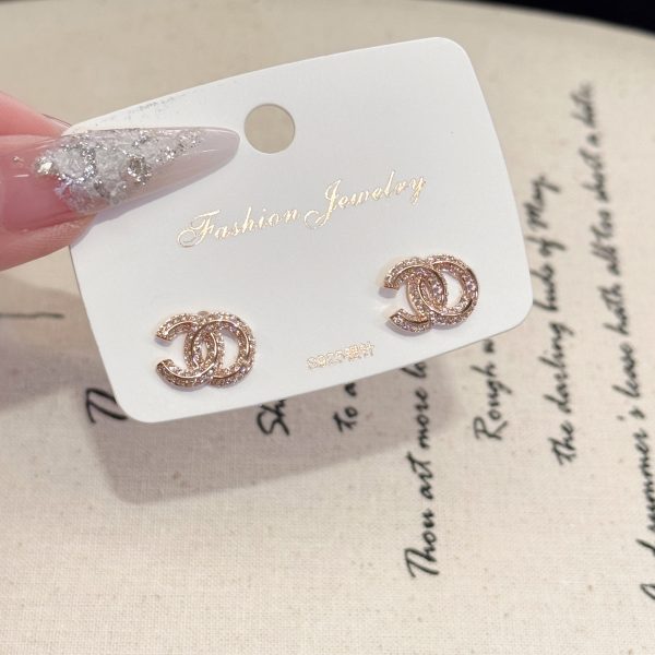 Small Fragrant Earrings S925 Silver Needle Classic Earrings Women's Accessories Light Luxury High-end Sense Small Fragrant Home Fashion Letter Earrings - 图片 18