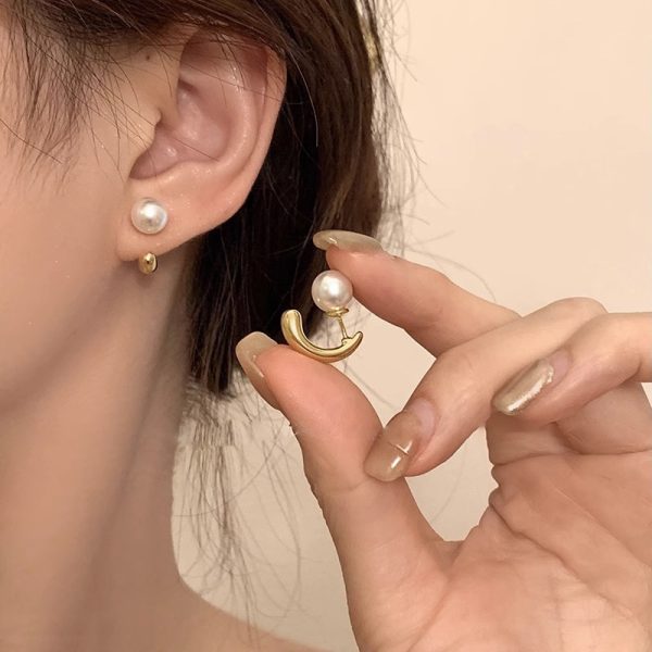 Light luxury niche cold style pearl earrings female S925 silver needle High sense front and rear buckle geometric earrings ear jewelry