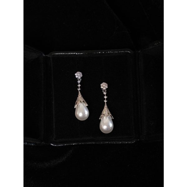 "Princess Diana" French Classic Retro High-end Light Luxury Elegant Shining Water Drop Pearl Earrings Ear Clip - 图片 4