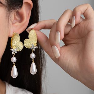 Silver Needle Elegant Half Butterfly Water Drops Tassel Earrings Purple Zircon Smart Fairy Delicate Sweet Light Luxury Earrings