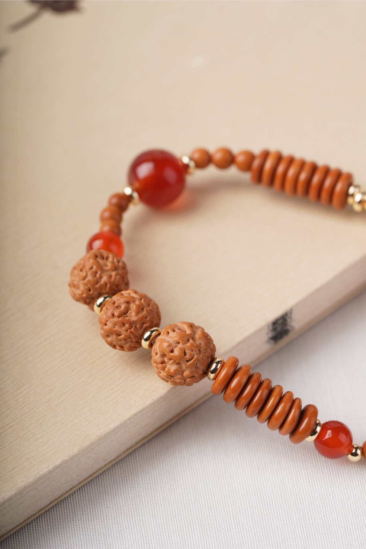 O1CN01J3Lx201pW8jicZmQx 2216364075367 0 Cib