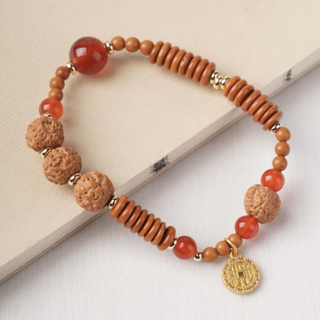 O1CN01zq5DSz1pW8jicY2L3 2216364075367 0 Cib